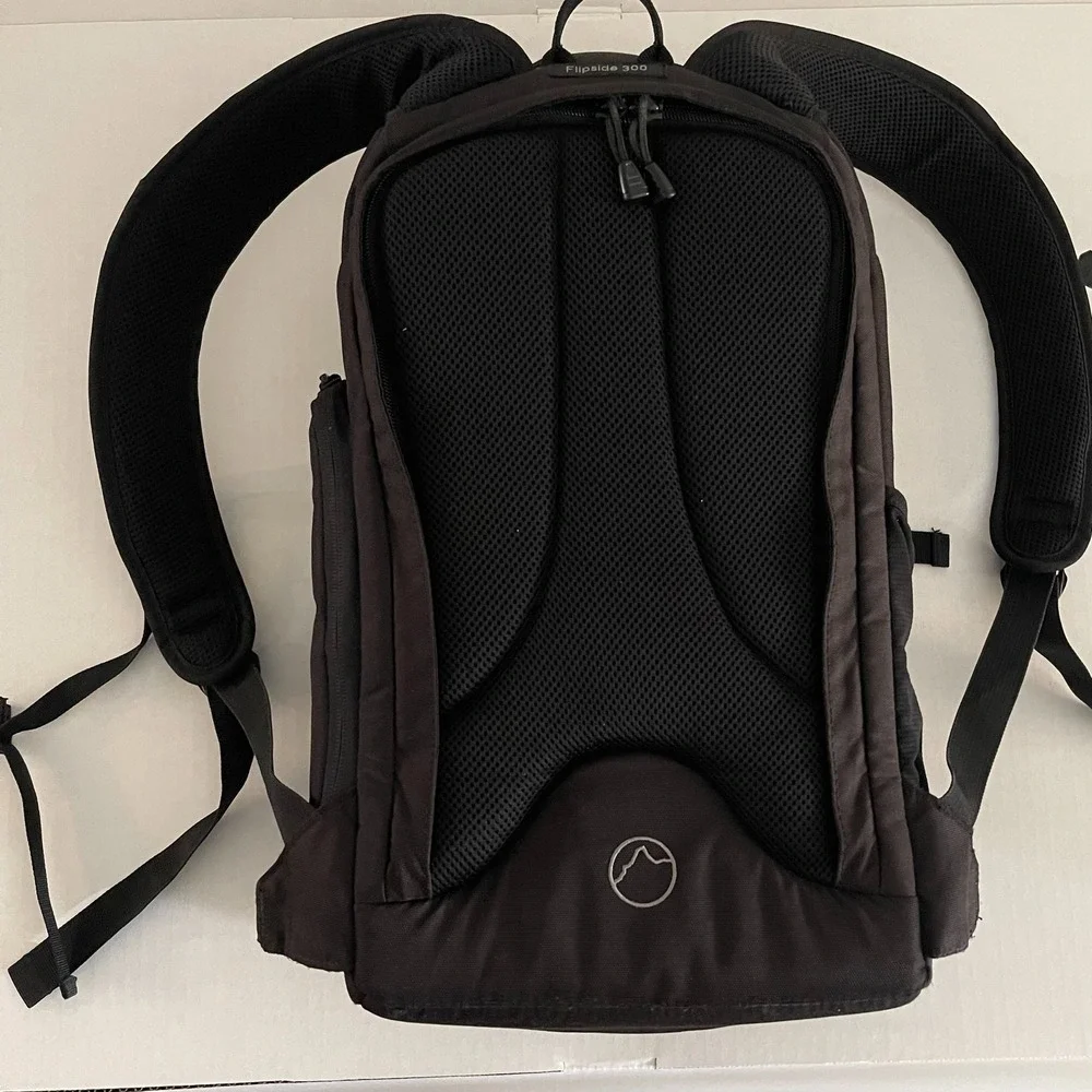 Lowepro Flipside 300 DSLR Camera Backpack Black Tripod Holder Padded Dividers